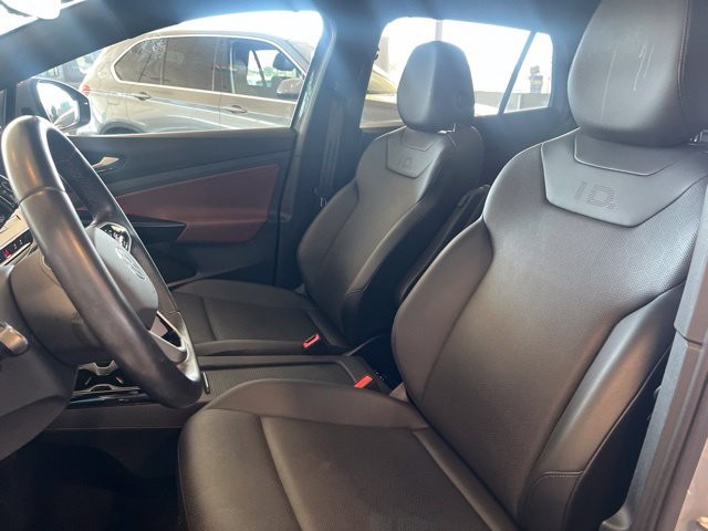 Volkswagen ID.4 Vehicle Full-screen Gallery Image 19