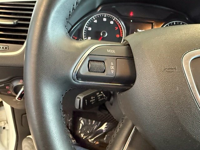 Audi Q5 Vehicle Full-screen Gallery Image 20