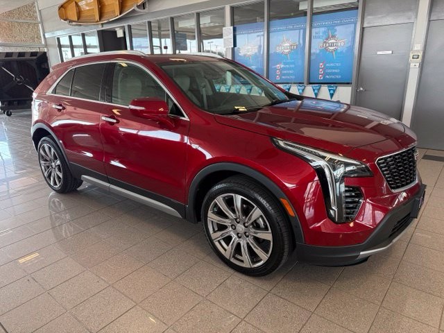 more details - cadillac xt4