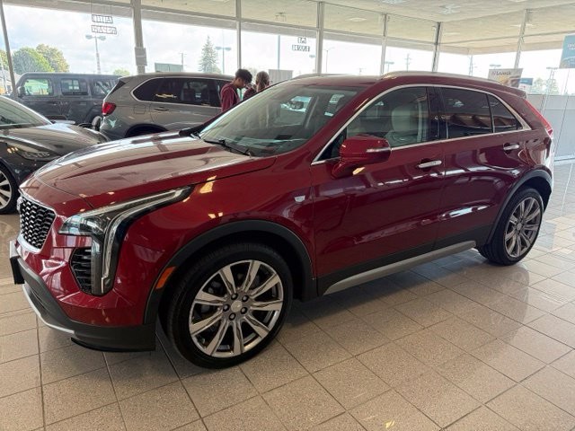 Cadillac XT4 Vehicle Full-screen Gallery Image 06