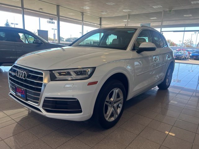 Audi Q5 Vehicle Full-screen Gallery Image 15
