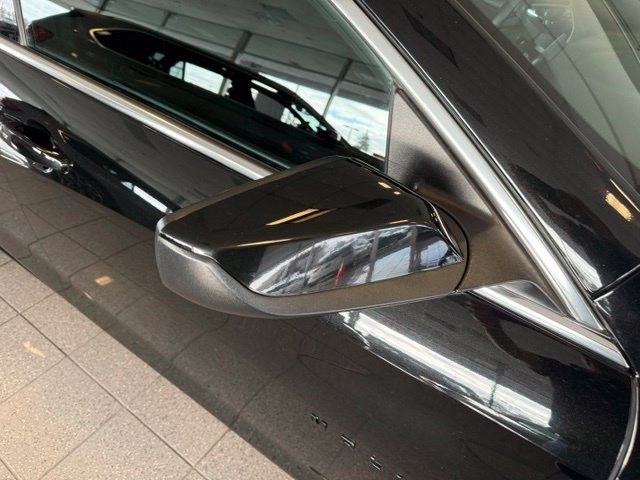 Chevrolet Malibu Vehicle Full-screen Gallery Image 11