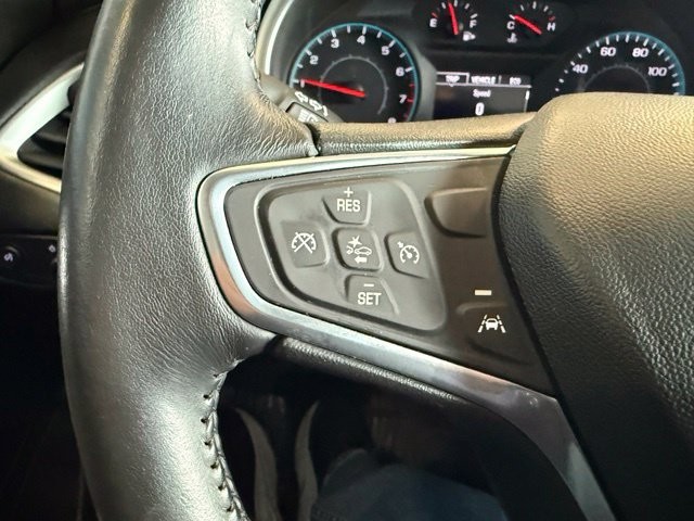 Chevrolet Malibu Vehicle Full-screen Gallery Image 17