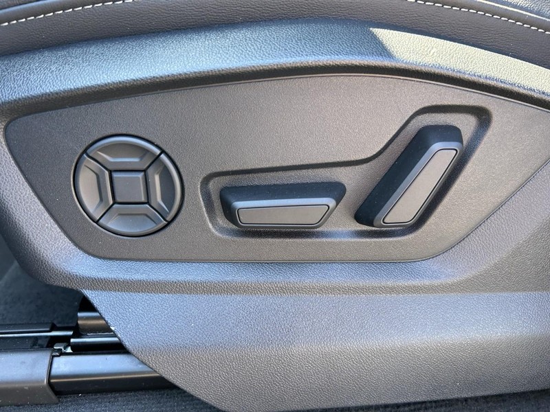 2024 Audi Q8 Premium Plus photo