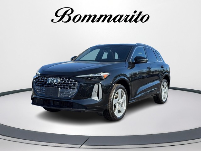 Ellisville MO 2025 Audi Q5 more details - audi q5