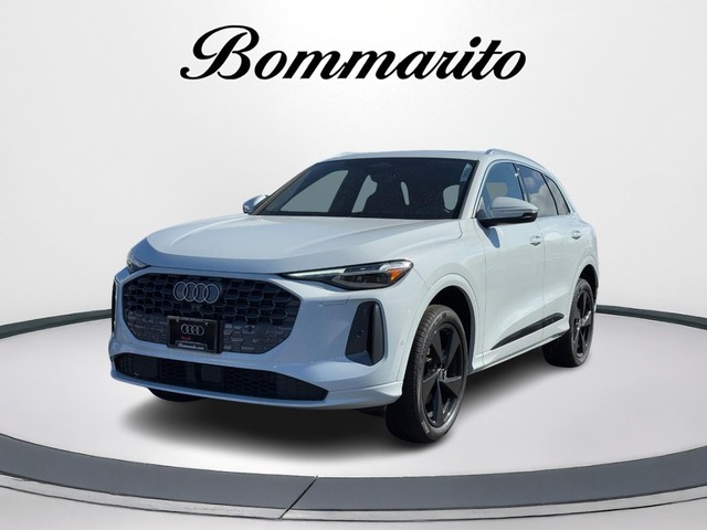 Ellisville MO 2025 Audi Q5 more details - audi q5