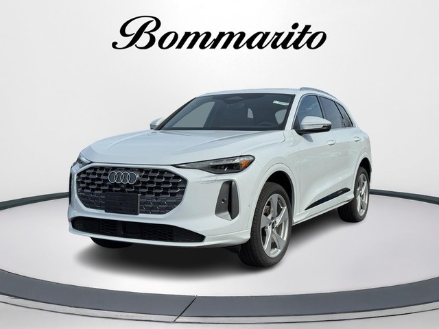 Ellisville MO 2025 Audi Q5 more details - audi q5