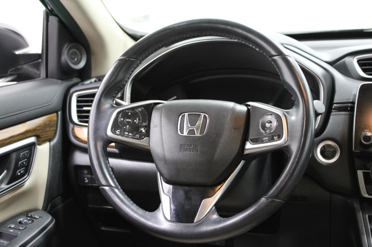 2017 Honda CR-V Touring photo