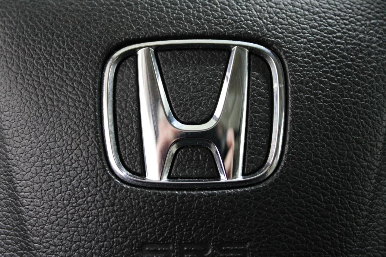 2017 Honda CR-V Touring photo