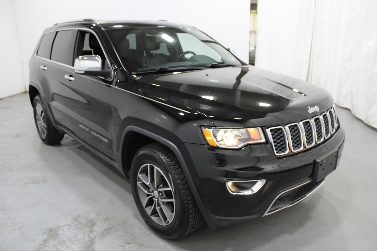 2017 Jeep Grand Cherokee 4WD Limited photo