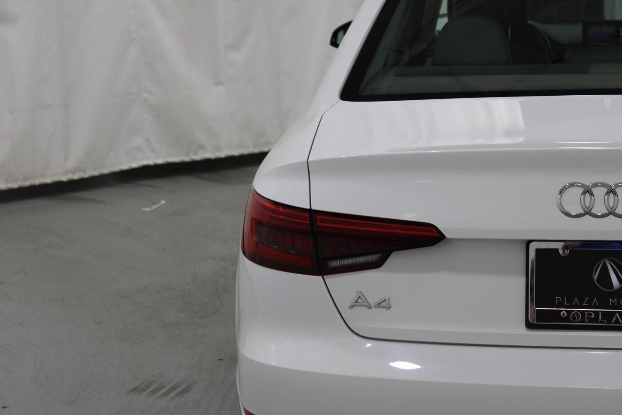 2017 Audi A4 Premium photo