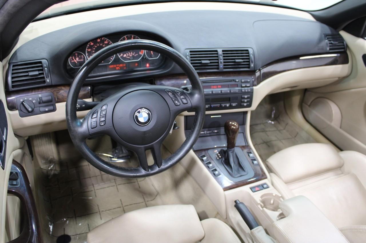 2002 BMW 3-Series 330Ci photo