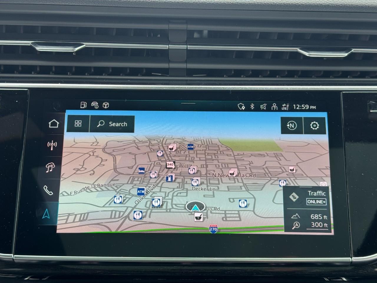 Audi Q7 Vehicle Full-screen Gallery Image 16