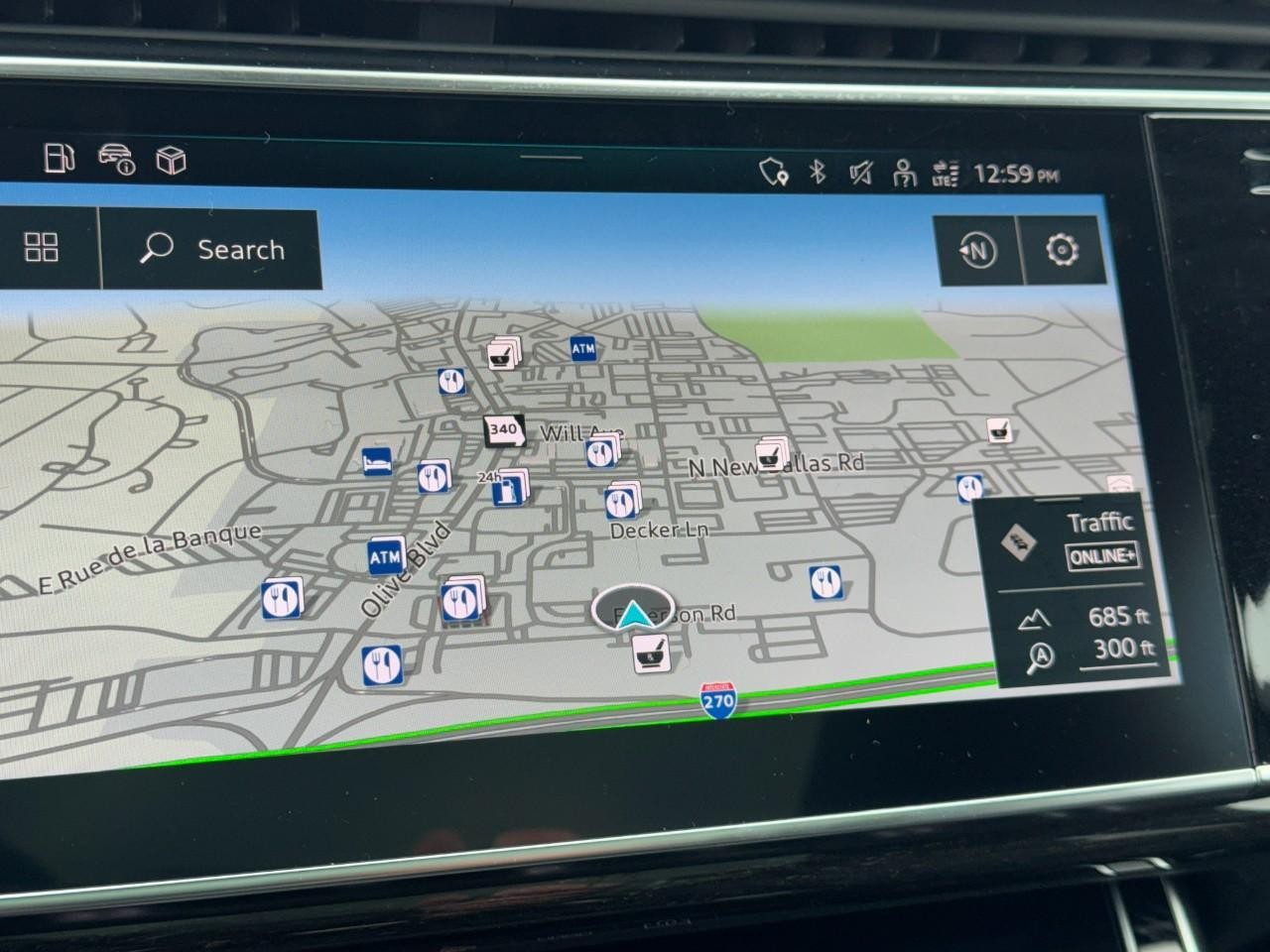 Audi Q7 Vehicle Full-screen Gallery Image 24