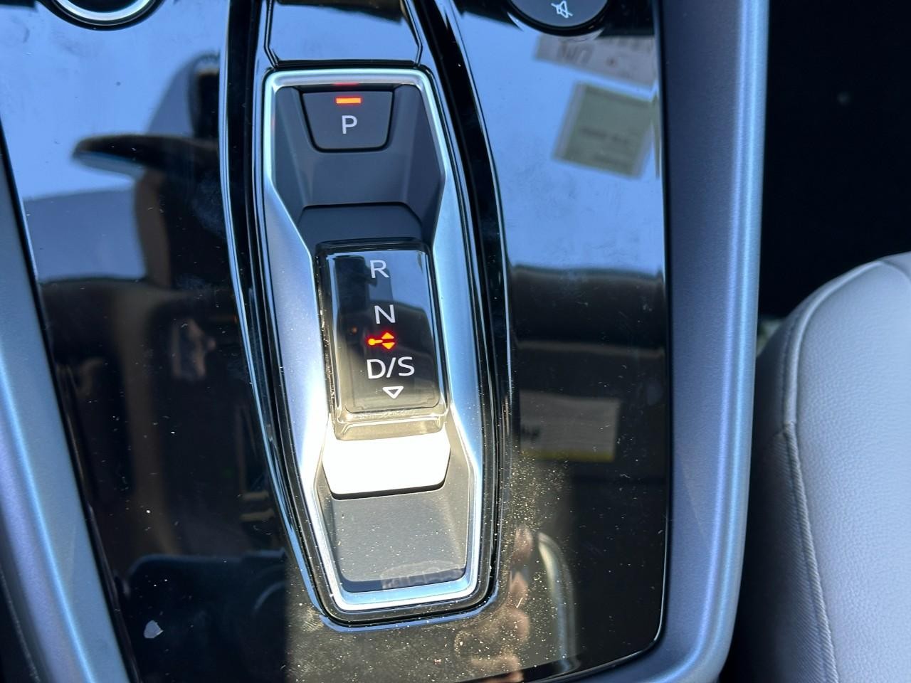 Audi A3 Vehicle Full-screen Gallery Image 31