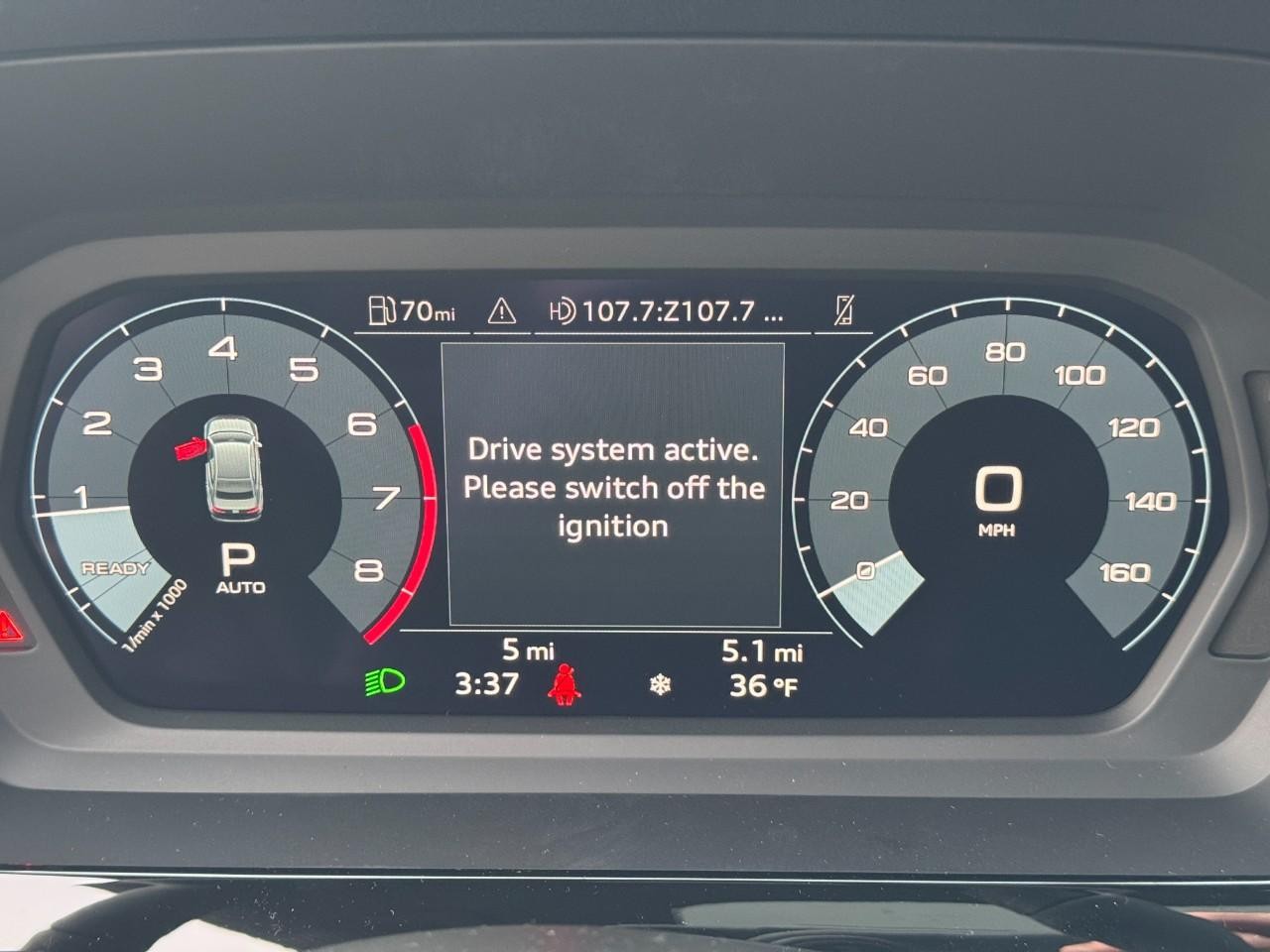 Audi A3 Vehicle Full-screen Gallery Image 23