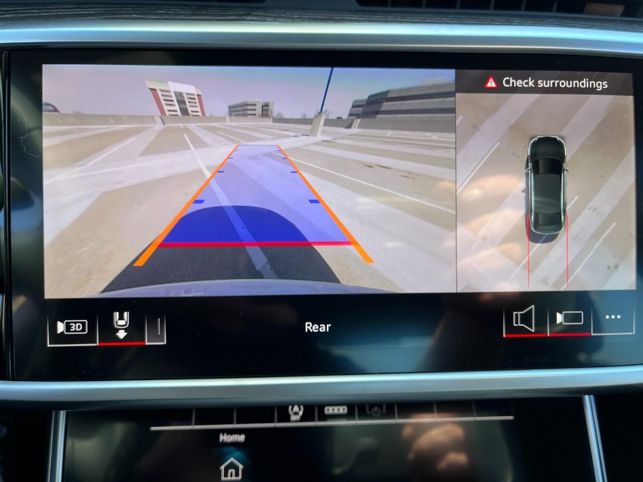 Audi A6 Sedan Vehicle Full-screen Gallery Image 26