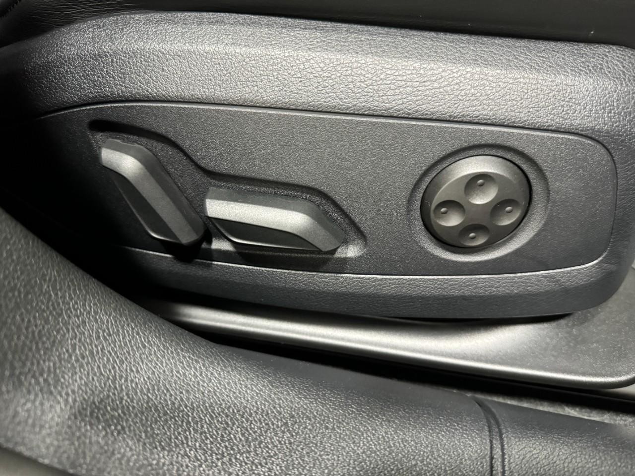 Audi A5 Sportback Vehicle Full-screen Gallery Image 21