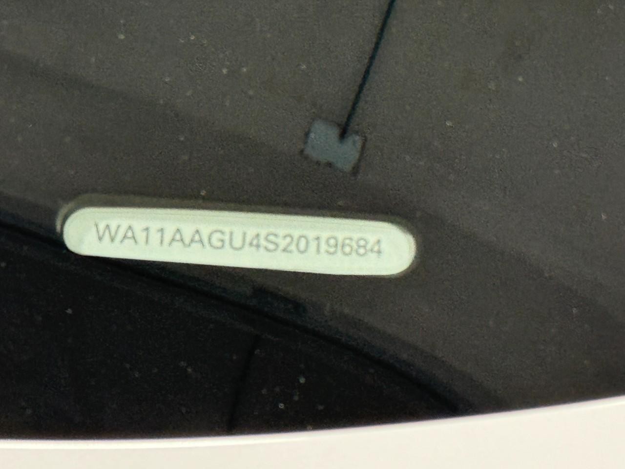 Audi Q5 Vehicle Full-screen Gallery Image 35