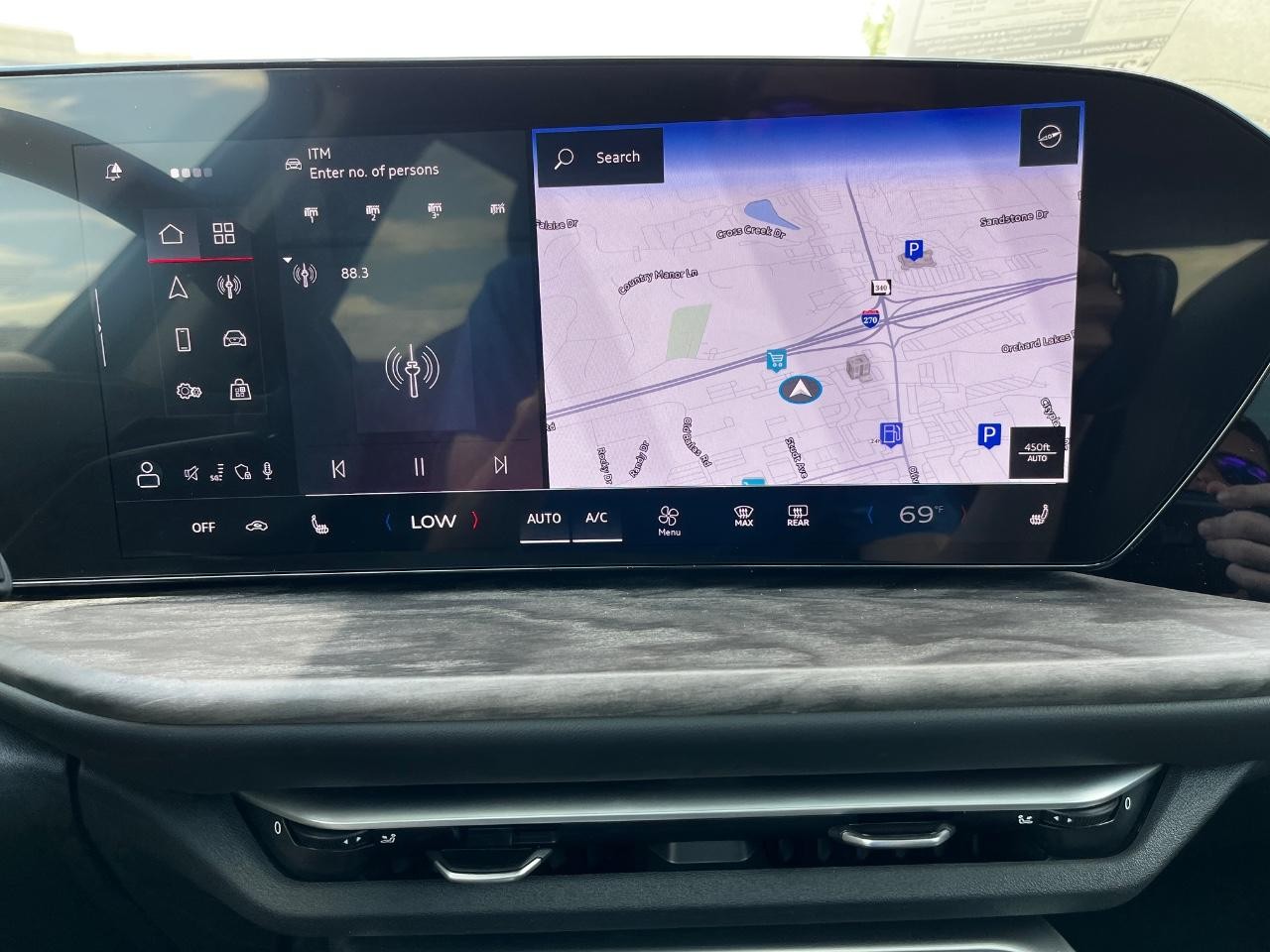 Audi Q5 Vehicle Full-screen Gallery Image 29