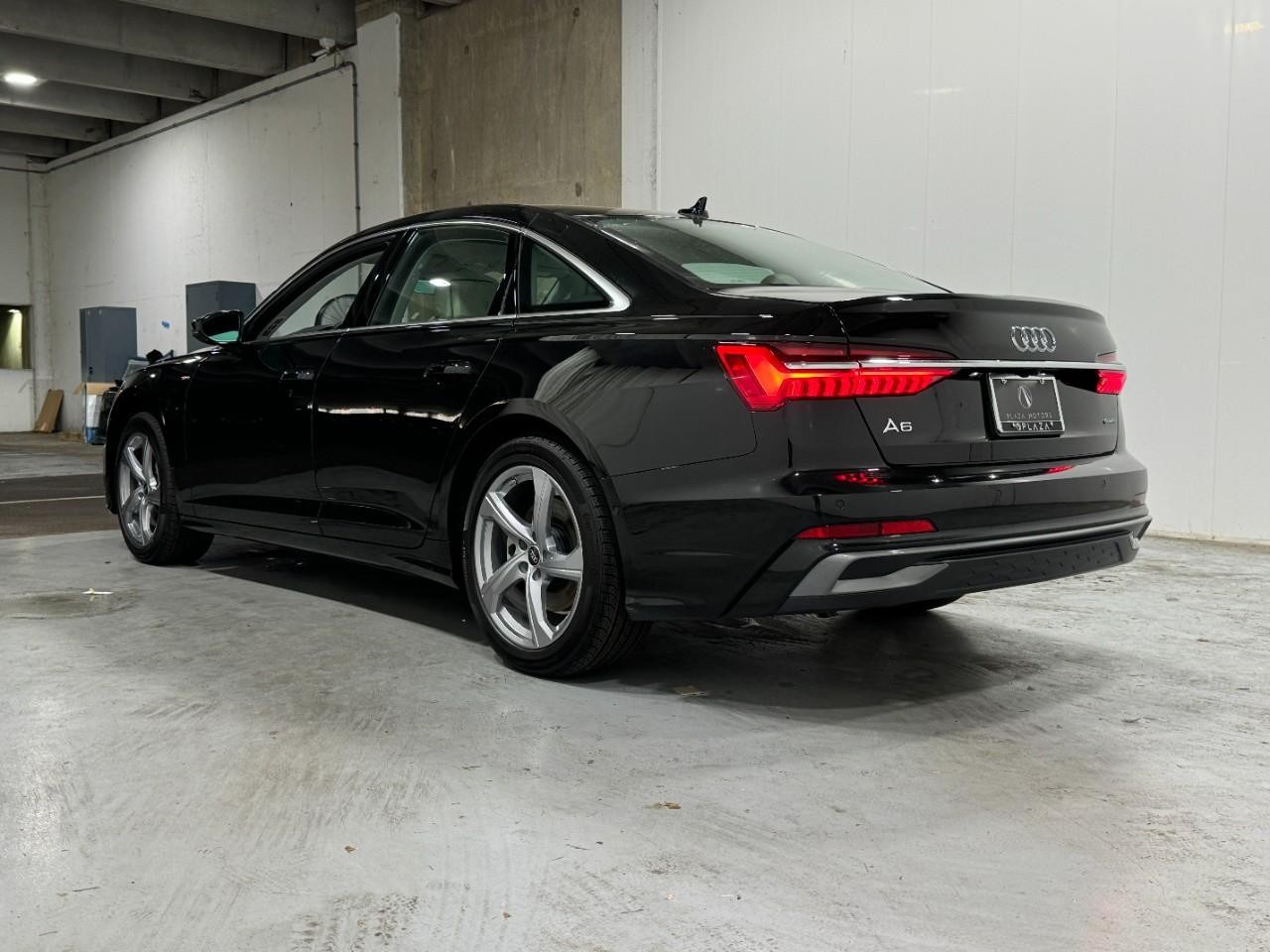 Audi A6 Sedan Vehicle Full-screen Gallery Image 3