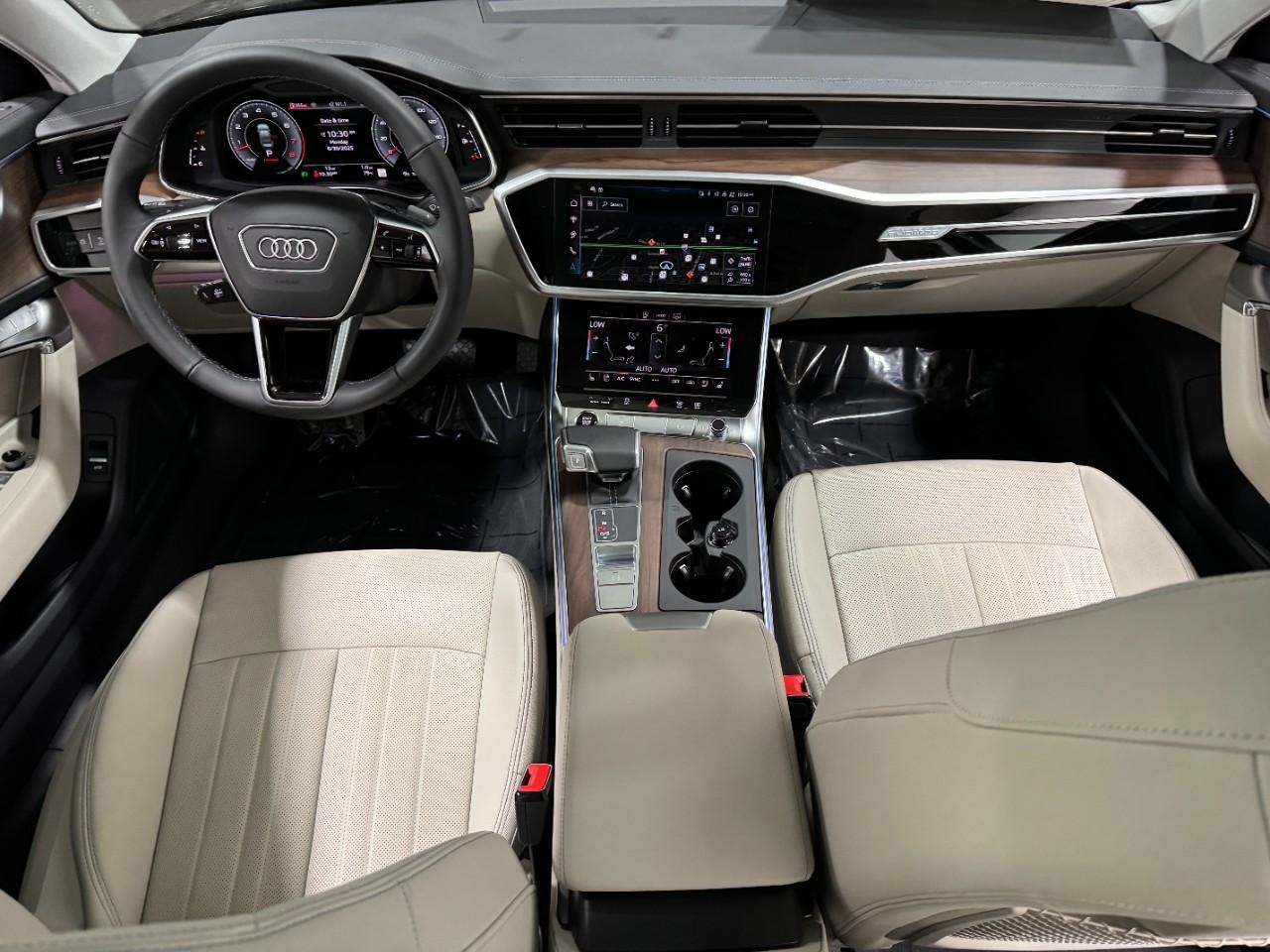 Audi A6 Sedan Vehicle Full-screen Gallery Image 13