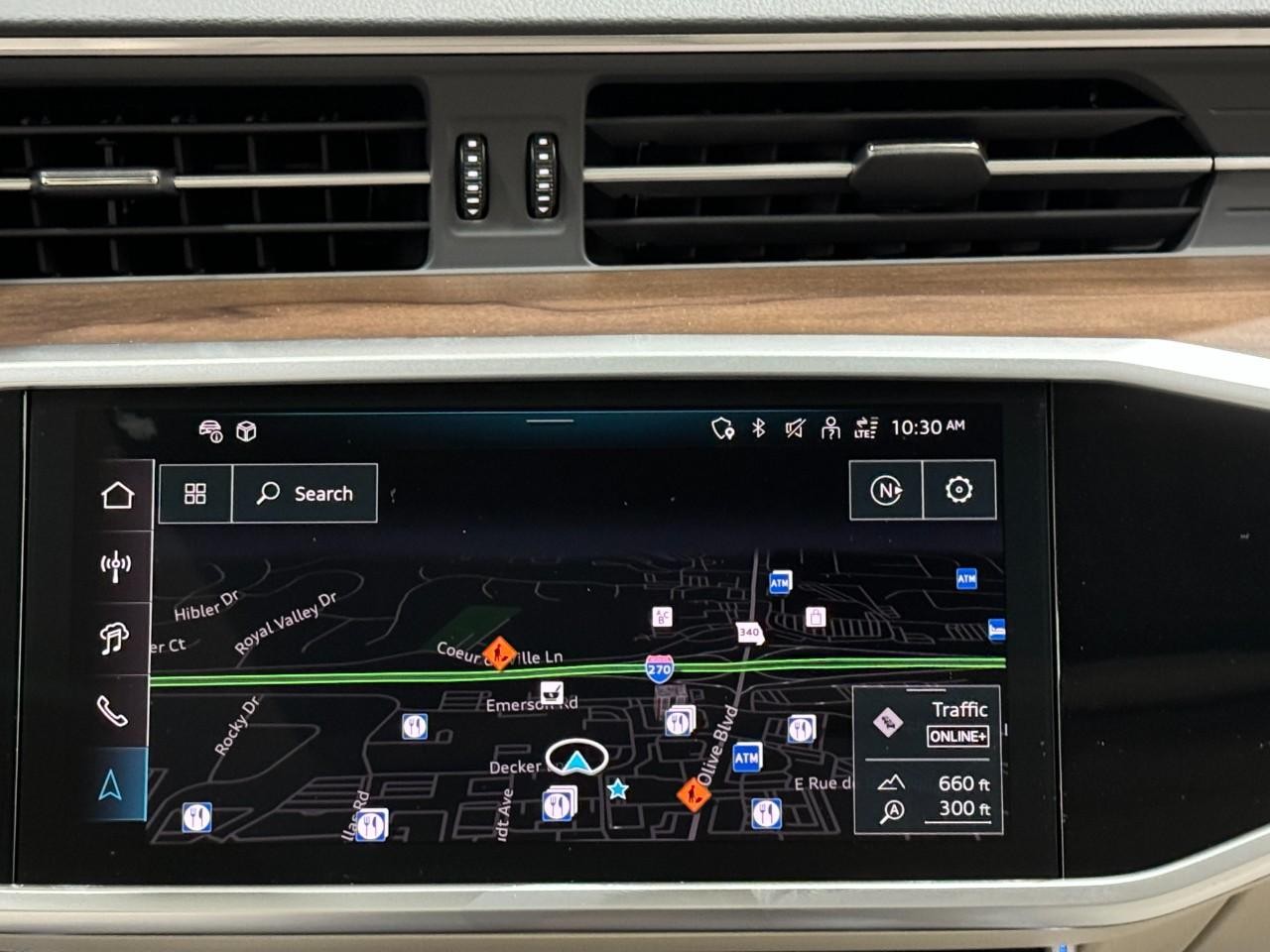 Audi A6 Sedan Vehicle Full-screen Gallery Image 15