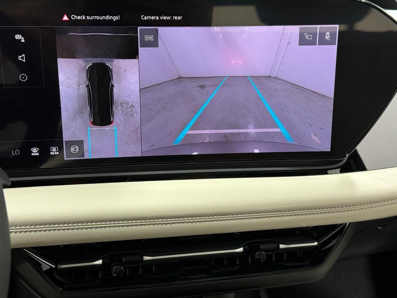 Audi A6 e-tron Vehicle Full-screen Gallery Image 35