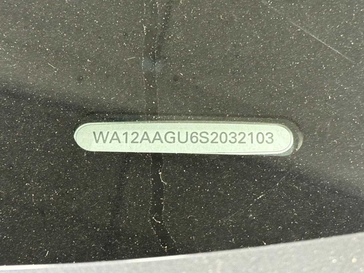 Audi Q5 Vehicle Full-screen Gallery Image 36