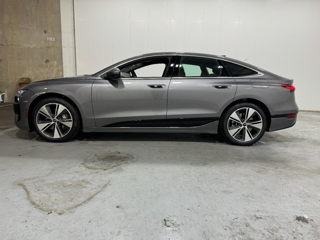 Audi A6 e-tron Vehicle Full-screen Gallery Image 2