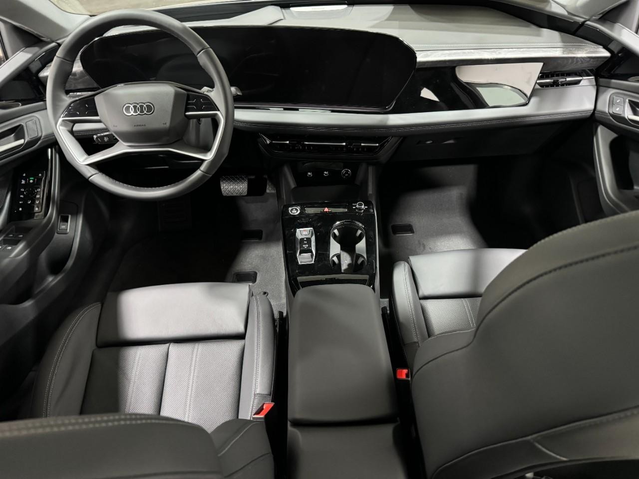 Audi A6 e-tron Vehicle Full-screen Gallery Image 13