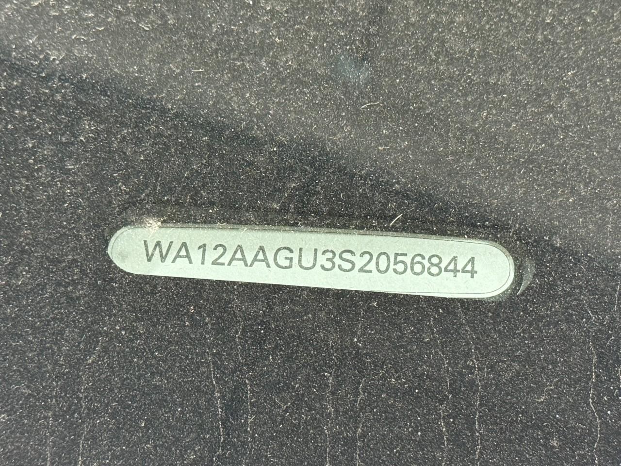 Audi Q5 Vehicle Full-screen Gallery Image 34