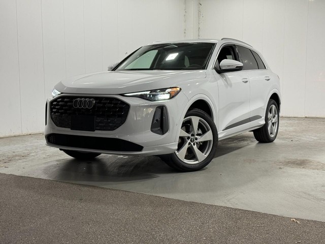 2025 Audi New Q5 Premium Plus's photo