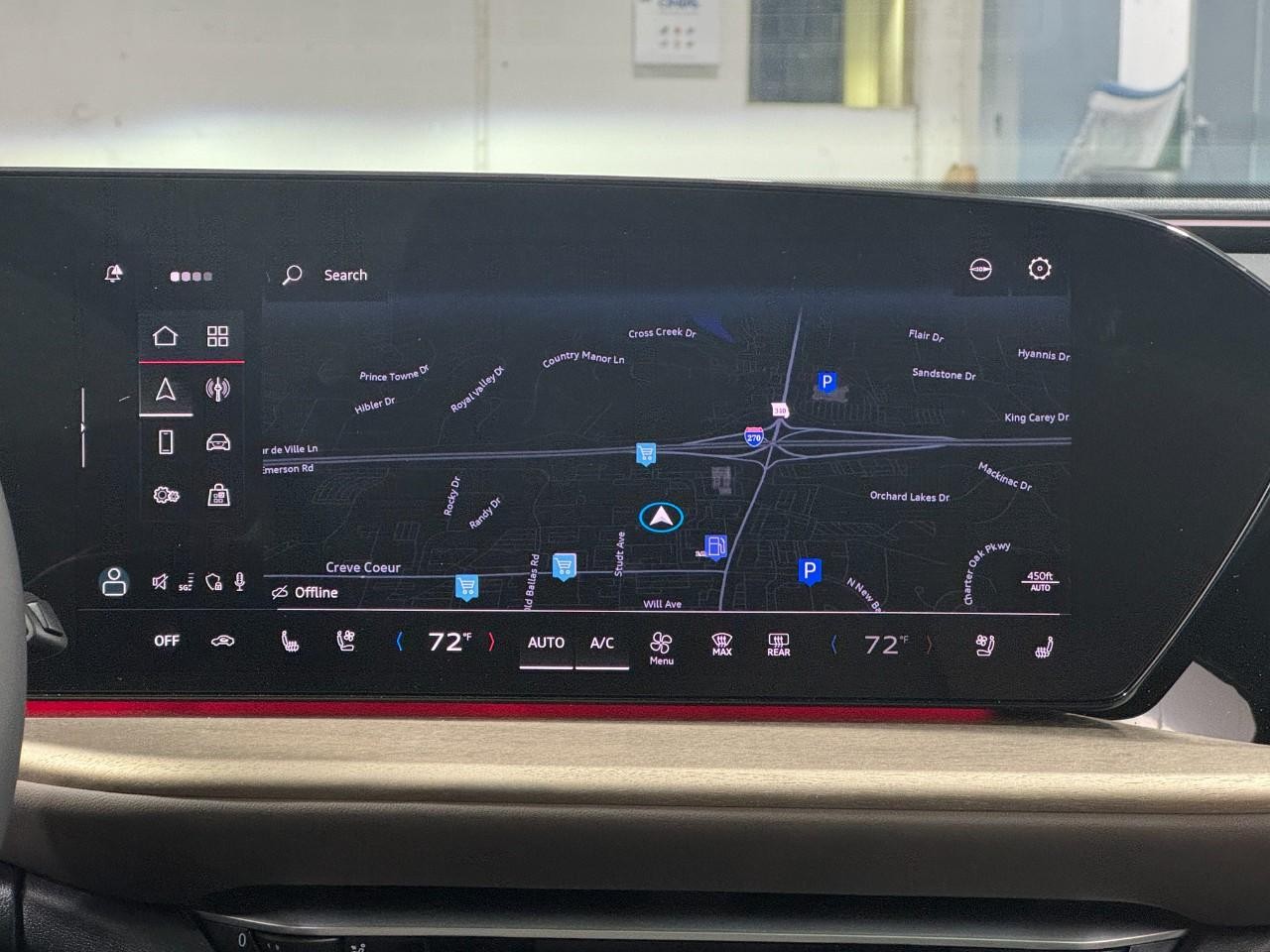 Audi Q5 Vehicle Full-screen Gallery Image 15