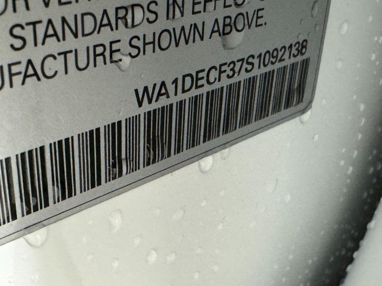 Audi Q3 Vehicle Full-screen Gallery Image 34