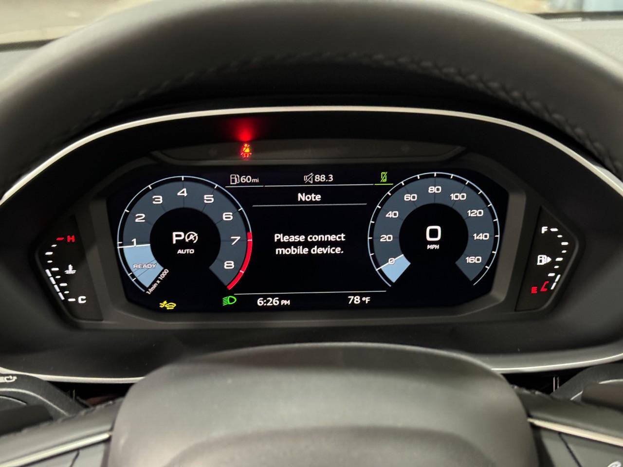 Audi Q3 Vehicle Full-screen Gallery Image 33