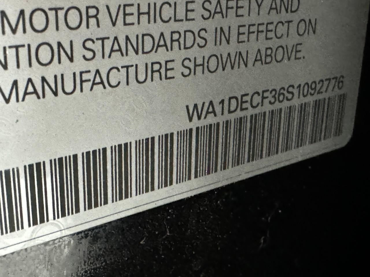 Audi Q3 Vehicle Full-screen Gallery Image 35