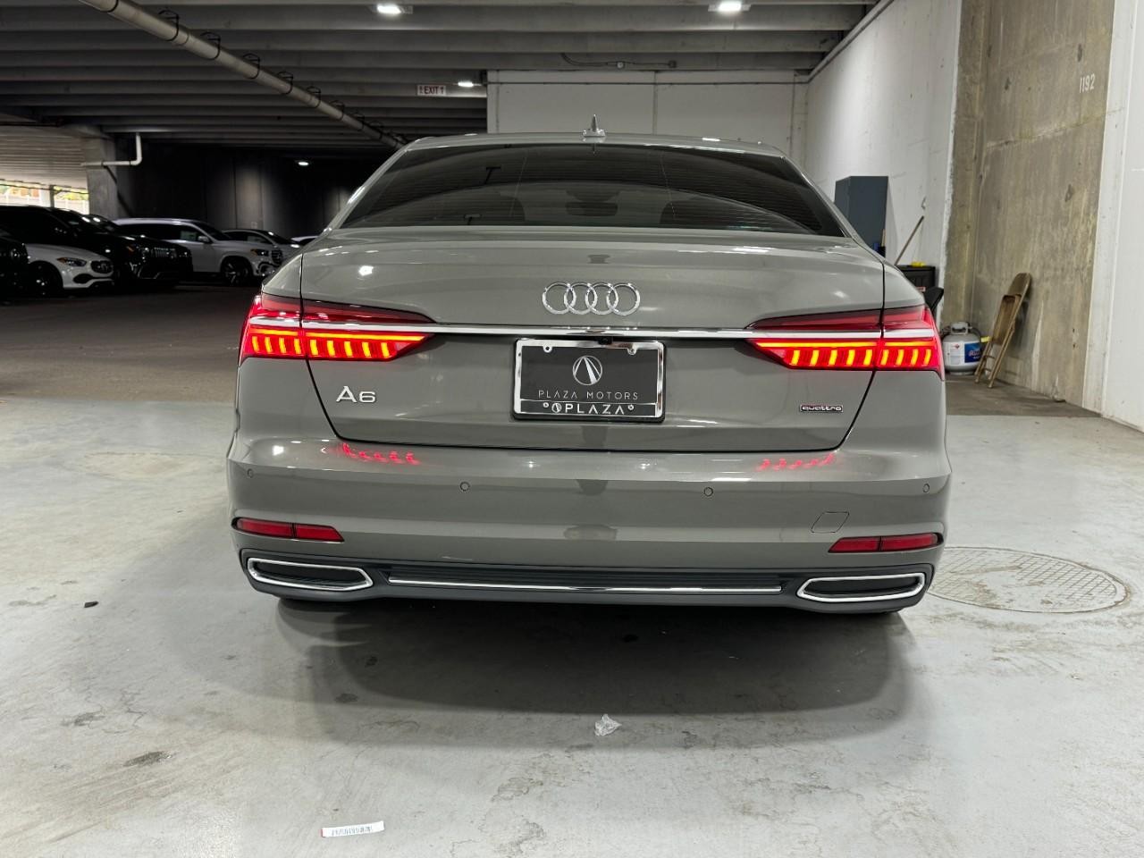 Audi A6 Sedan Vehicle Full-screen Gallery Image 9