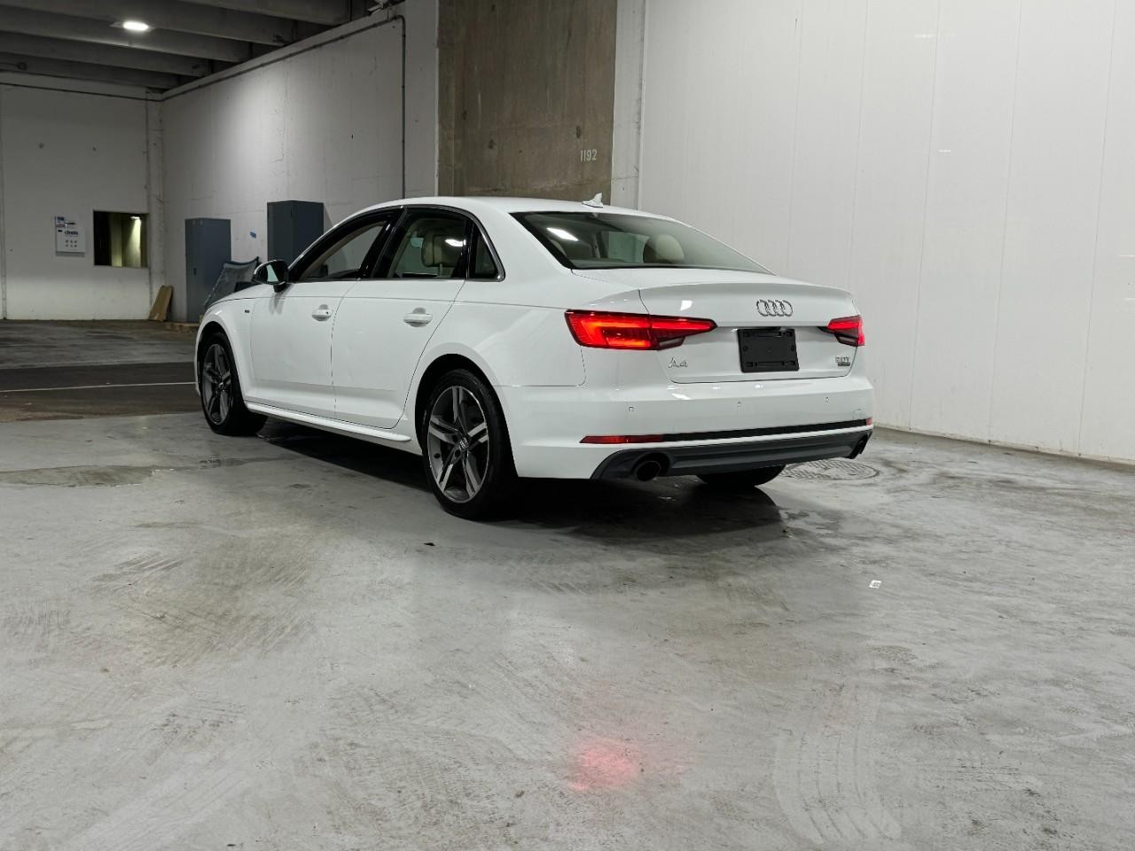 Audi A4 Vehicle Full-screen Gallery Image 03
