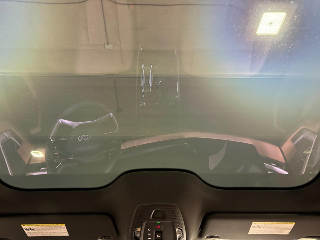 Audi A5 Vehicle Full-screen Gallery Image 12