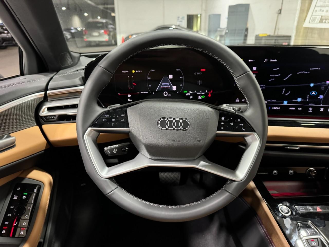 Audi A5 Vehicle Full-screen Gallery Image 14