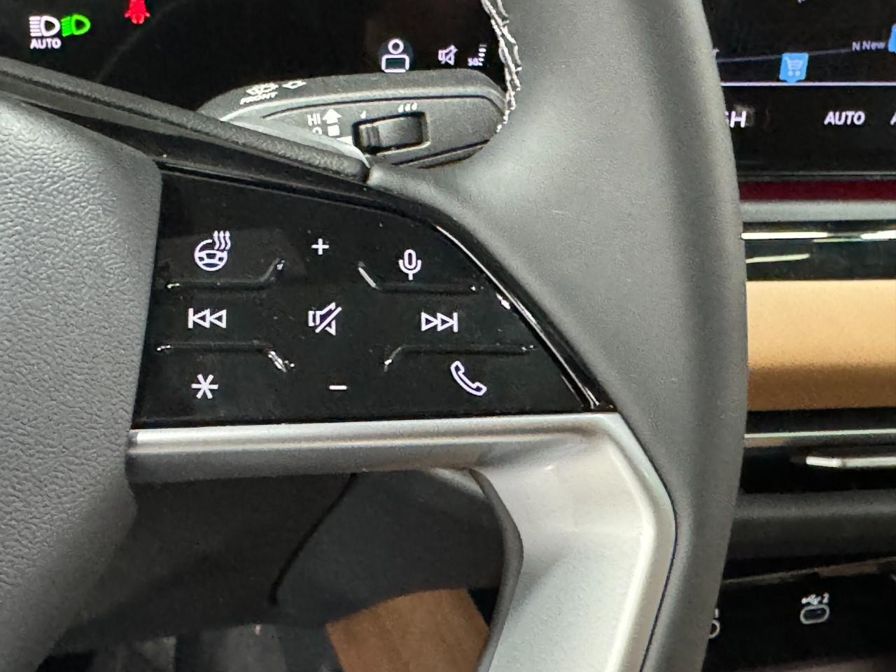 Audi A5 Vehicle Full-screen Gallery Image 30