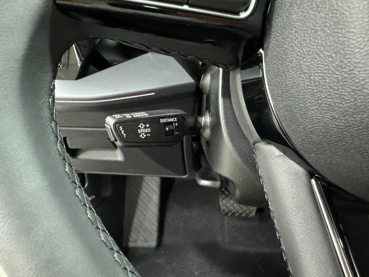 Audi A3 Vehicle Full-screen Gallery Image 31