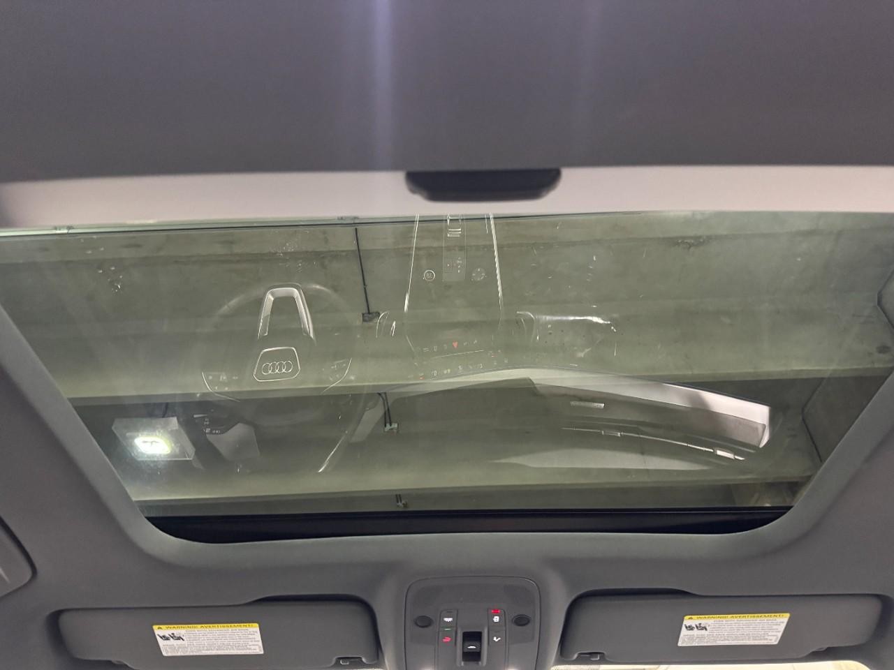 Audi A3 Vehicle Full-screen Gallery Image 11