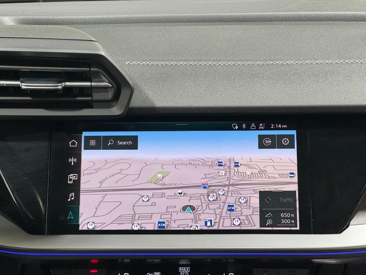 Audi A3 Vehicle Full-screen Gallery Image 14