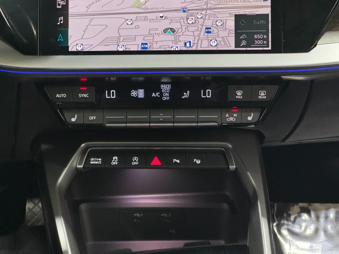 Audi A3 Vehicle Full-screen Gallery Image 15