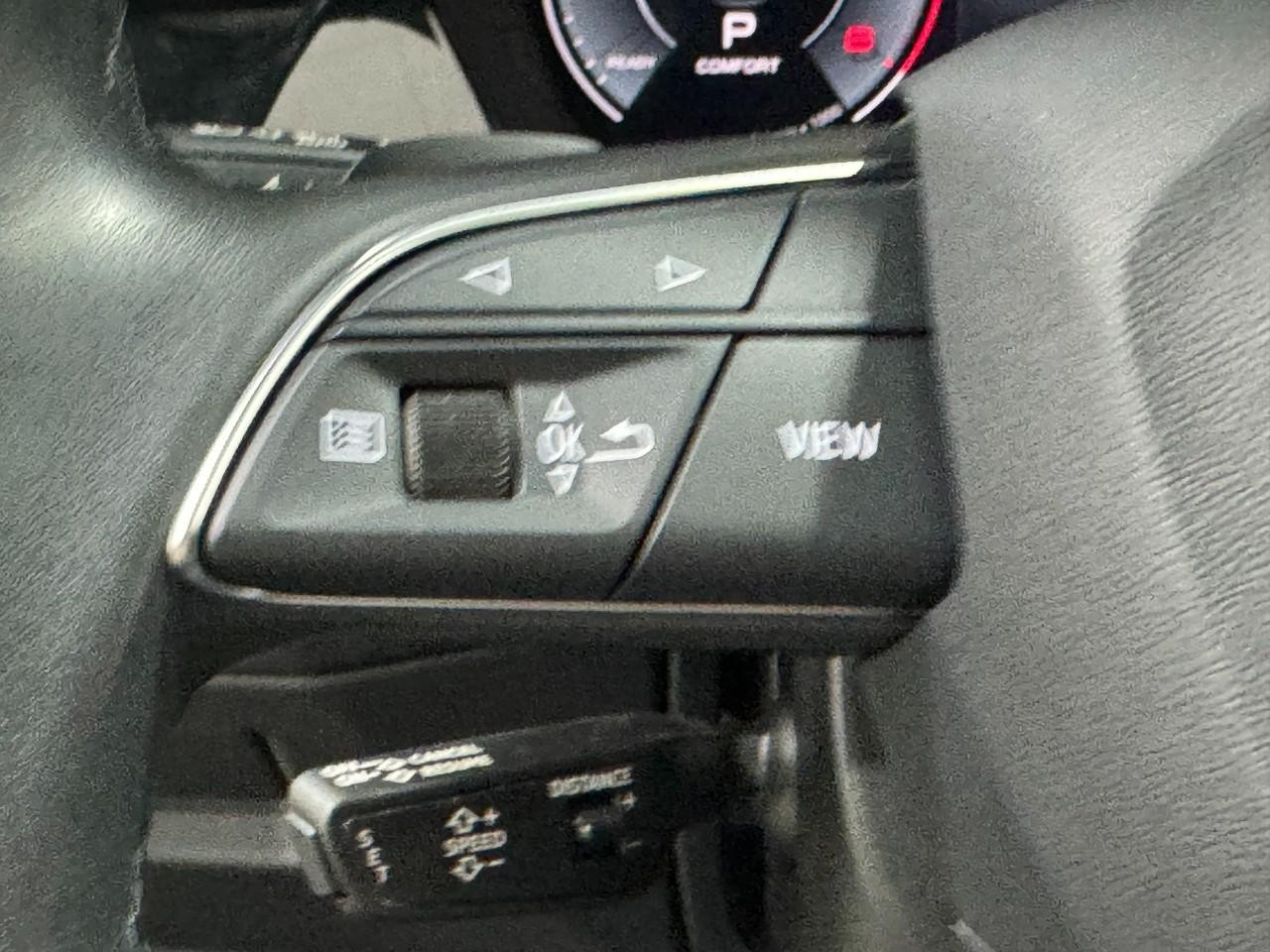 Audi A3 Vehicle Full-screen Gallery Image 33