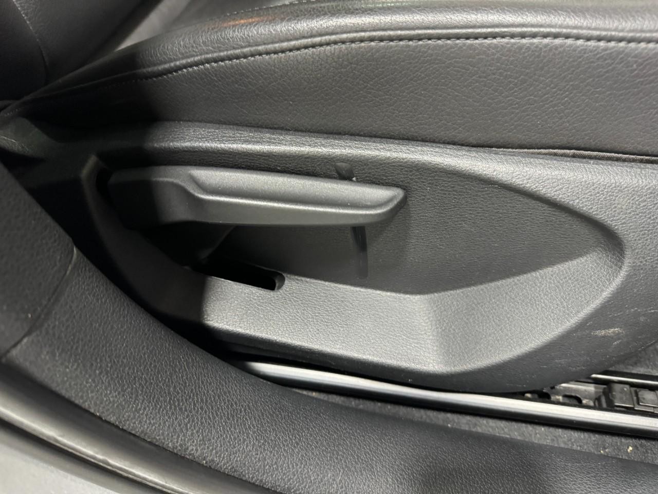 Audi A3/S3 Vehicle Full-screen Gallery Image 20