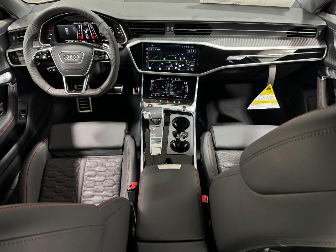 Audi RS 6 Avant Vehicle Full-screen Gallery Image 13