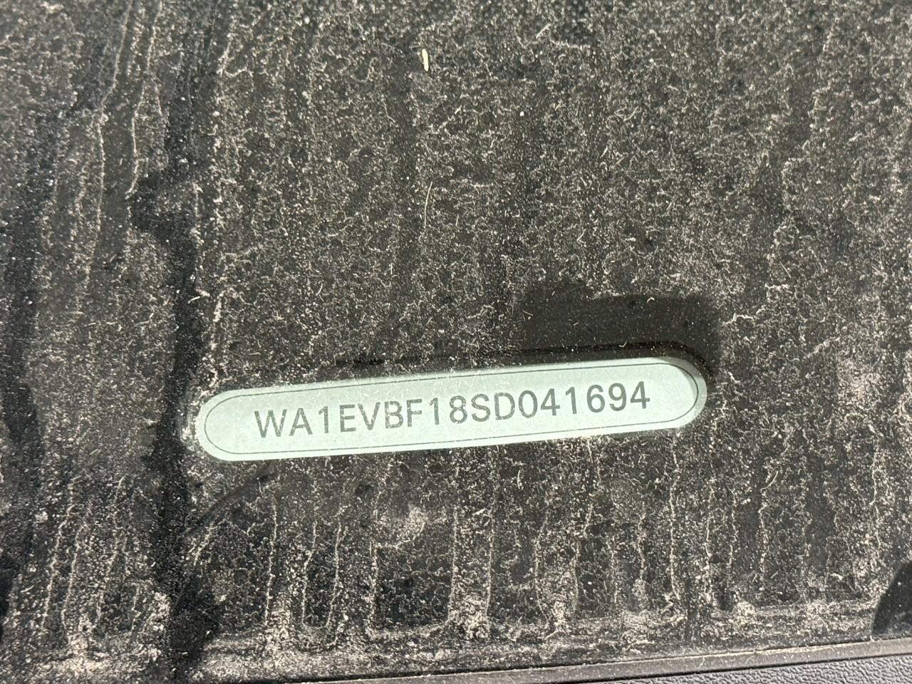 Audi Q8 Vehicle Full-screen Gallery Image 37